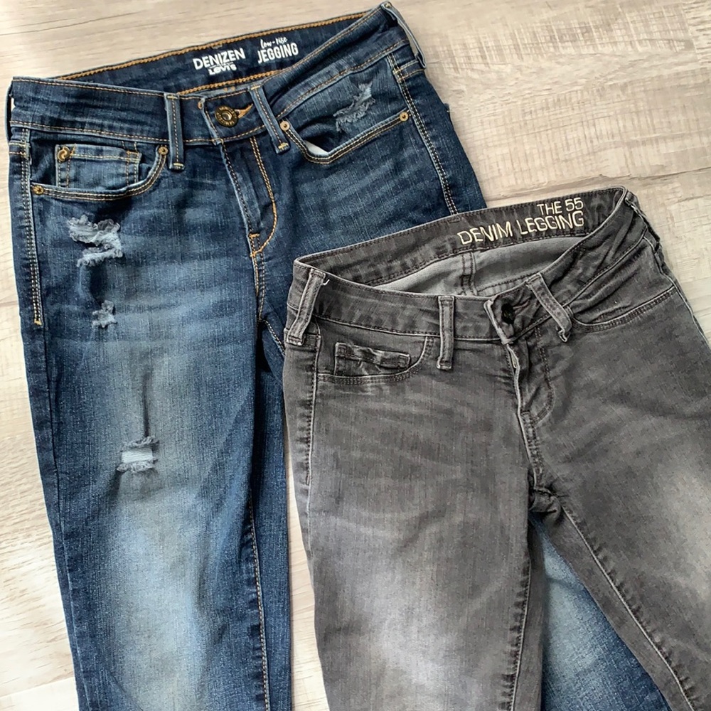 Denizen Levi’s and Bullhead jeggings size 1